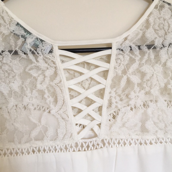 White Lace-top Dress - Picture 6 of 9